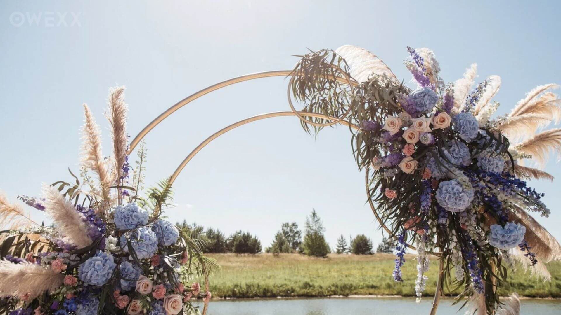 Sommerbryllup med OWEXX: tendenser, råd og professionel planlægning