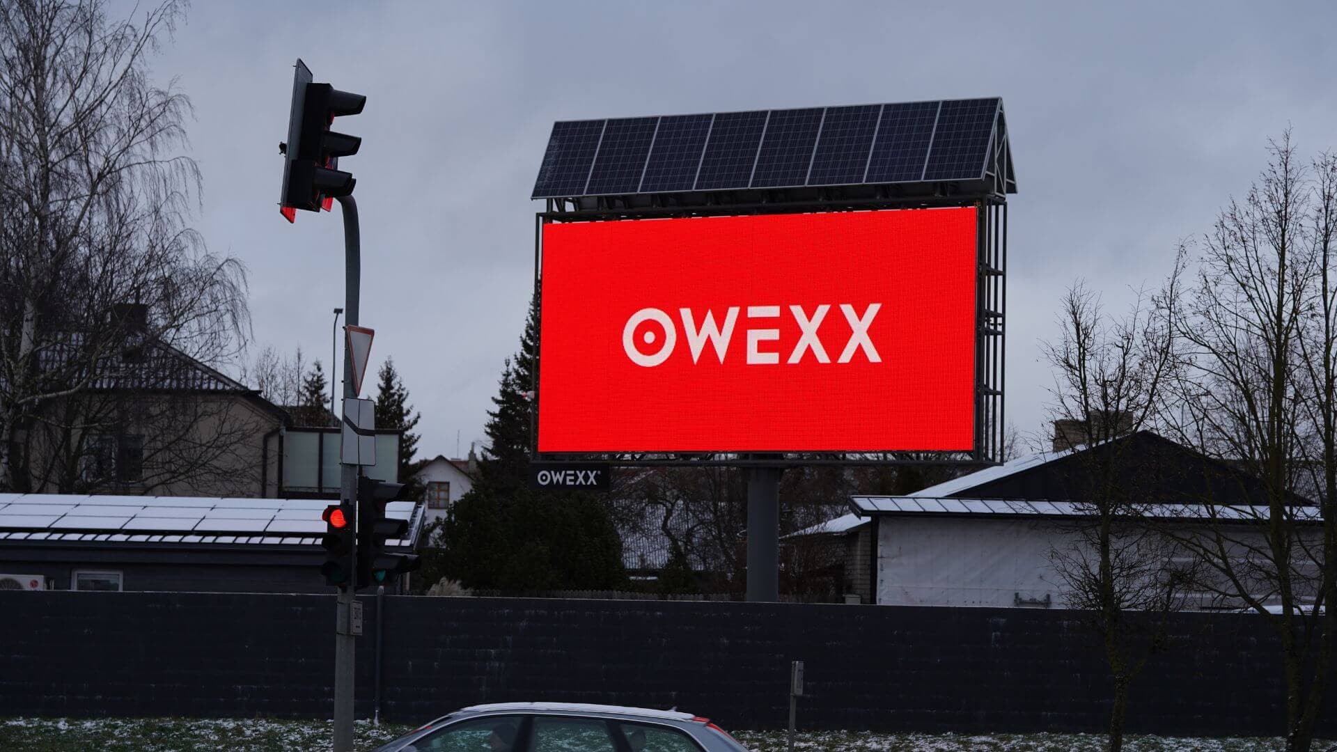 OWEXX välireklaamid Šiauliais: tähelepanu köitev reklaam