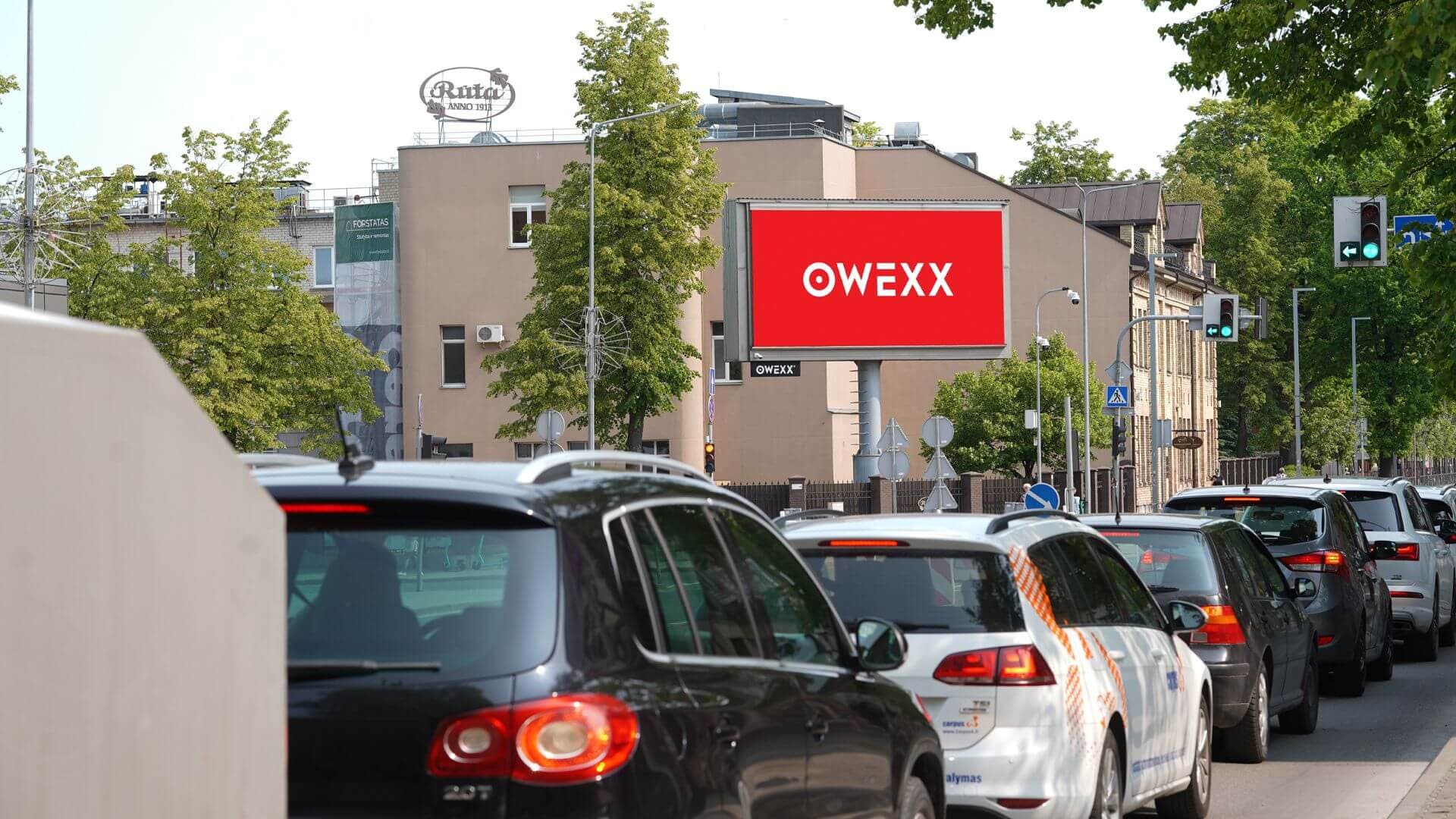 Det største udendørs skærmnetværk i Baltikum OWEXX: udendørsskærme i Šiauliai