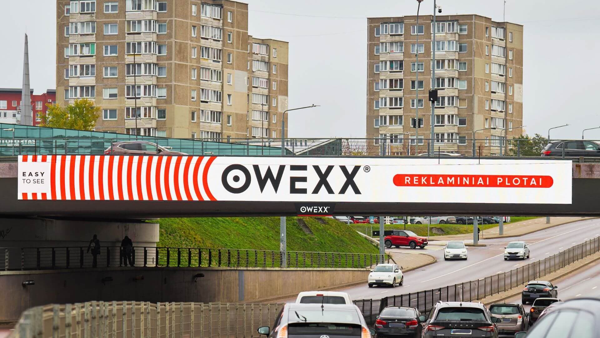 OWEXX udendørs skærmnetværk: skærme på viadukter i hovedstaden